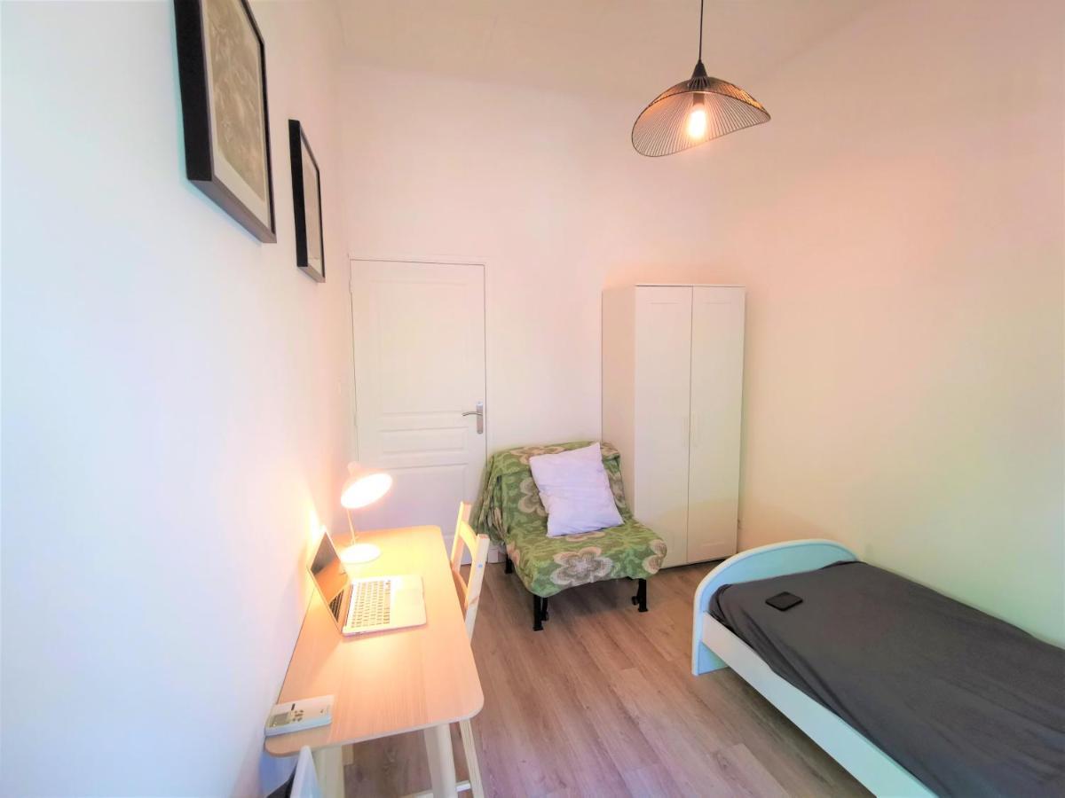 Beau T3 Neuf Proche Vieux-port A La Place Corderie Apartamento Marselha