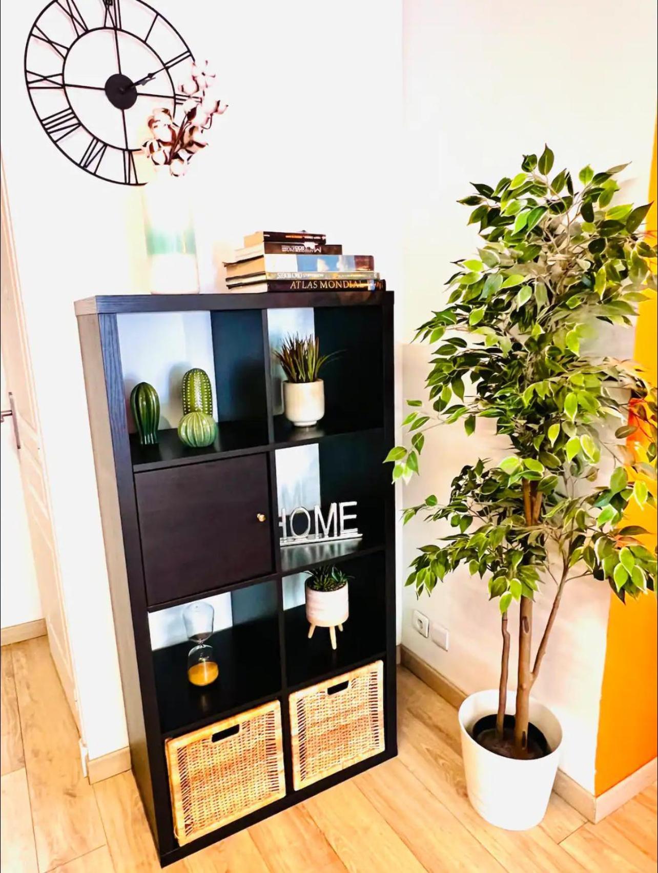 Beau T3 Neuf Proche Vieux-port A La Place Corderie Appartement