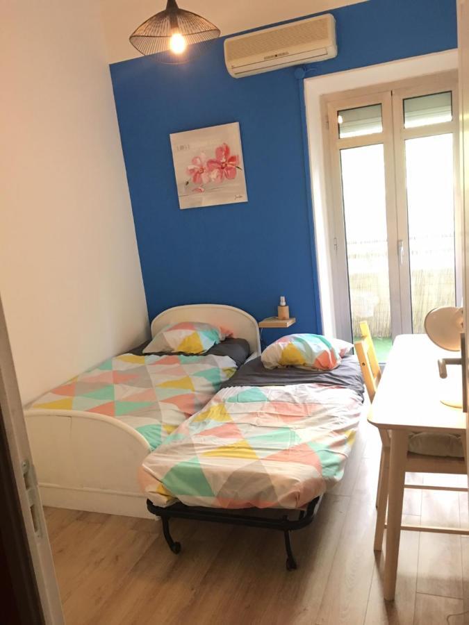Beau T3 Neuf Proche Vieux-port A La Place Corderie Marseille